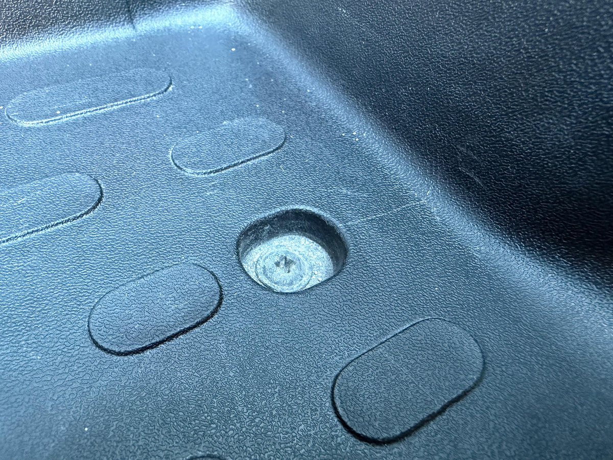 Schwarze Abdeckkappen für Fiat Ducato